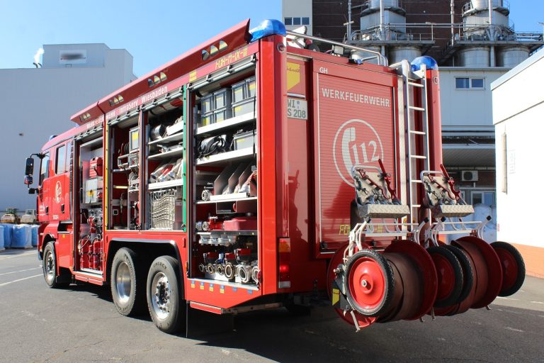 Incendiu în Căminul 17 din Hașdeu: niciun student spitalizat, cei mai mulți se întorc în camere — ce obiecte sunt interzise în cămin