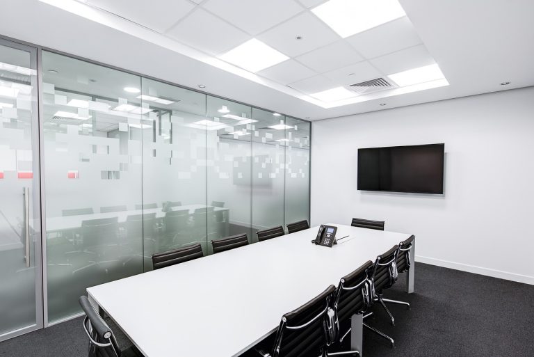Cluj-Napoca caută oameni noi in fruntea a patru companii municipale — Termoficare, Domeniul Public, Sala Polivalentă si Innovation Park