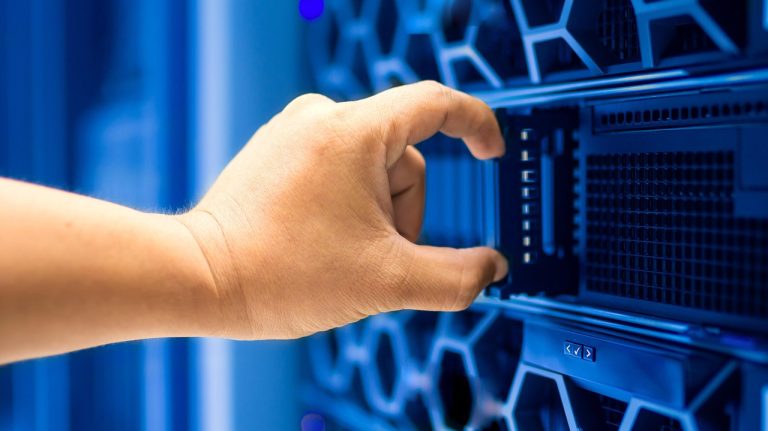 Florești primește un centru de calcul de înaltă performanță — mediul a decis: fără studiu de impact. Ai 10 zile să spui ce crezi