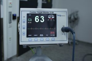 Institutul Inimii din Cluj caută un angiograf nou și „inimi mecanice” pentru pacienții grav bolnavi — licitații de peste 16 milioane de lei
